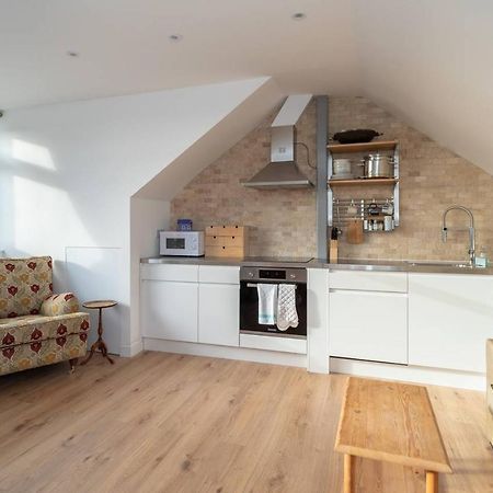 Guestready - Wonderful 2Br By Queen'S Park 런던 외부 사진